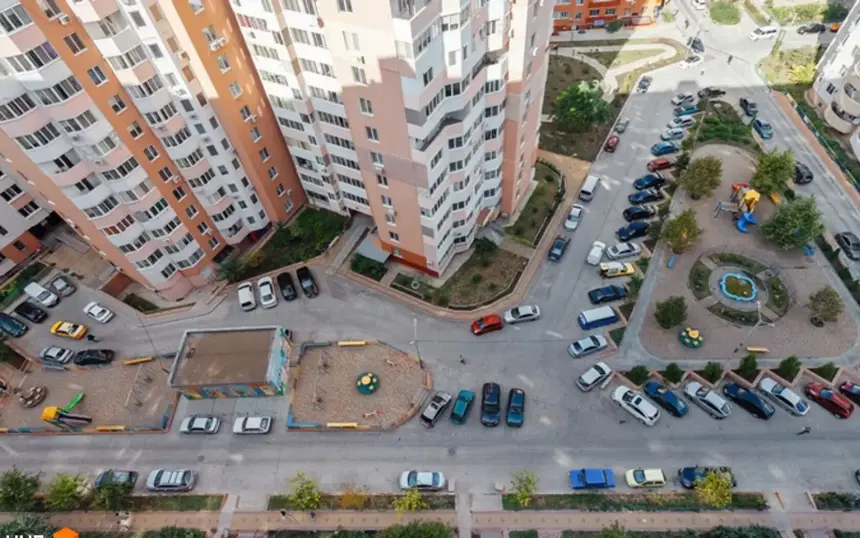 ЖК Радужный — внутренний фасад дома
