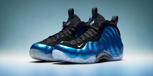 Nike air foamposite one hologram hotsell